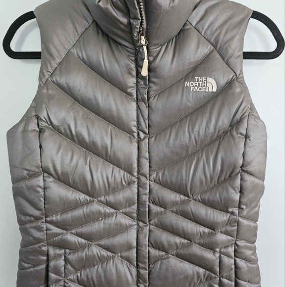 The North Face 550 Down Insulated Gray Puffer Vest Size Small - Picture 1 of 5